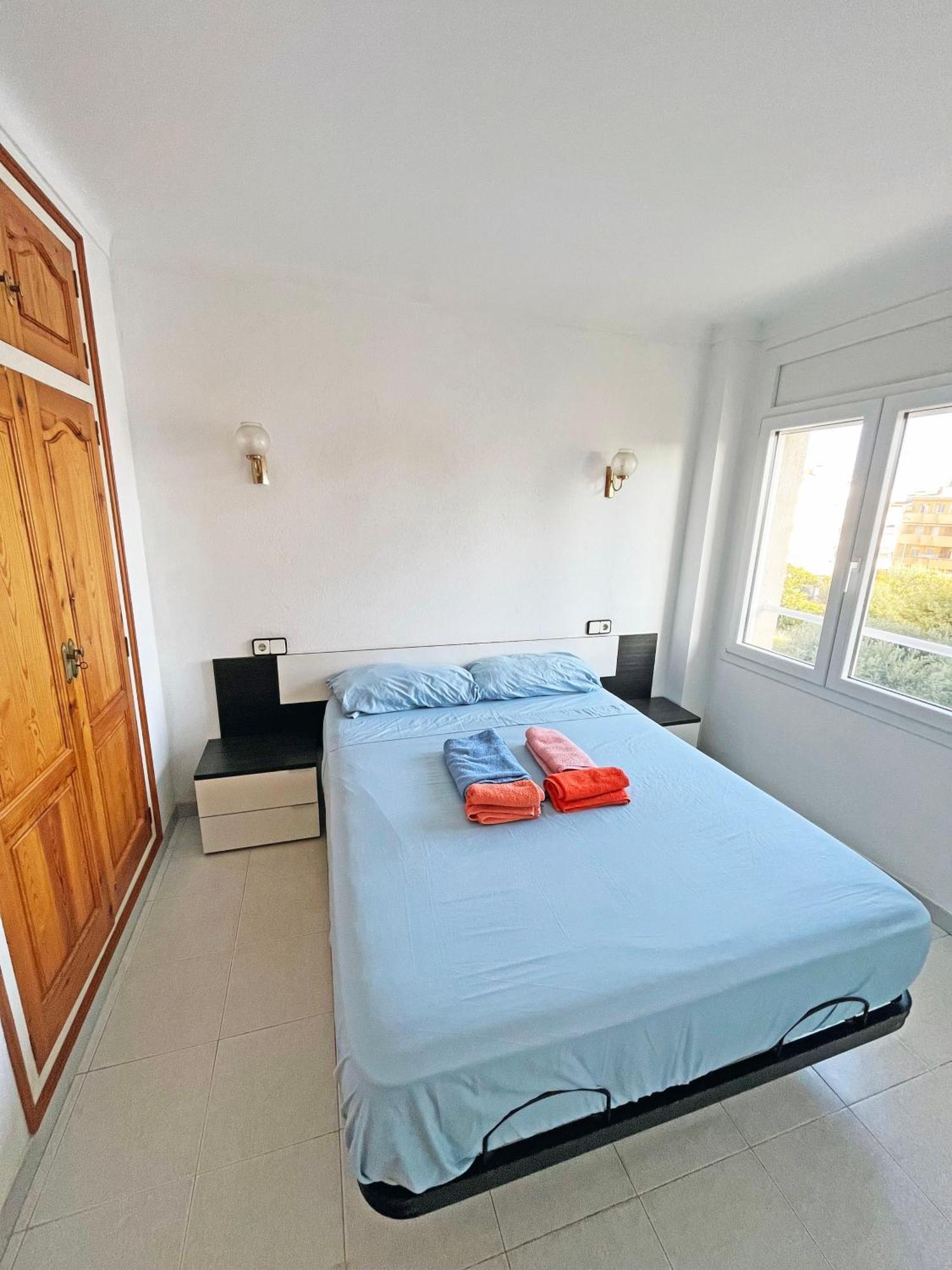 Apartamento De 3 Habitaciones En El Centro L' Escala Exterior foto
