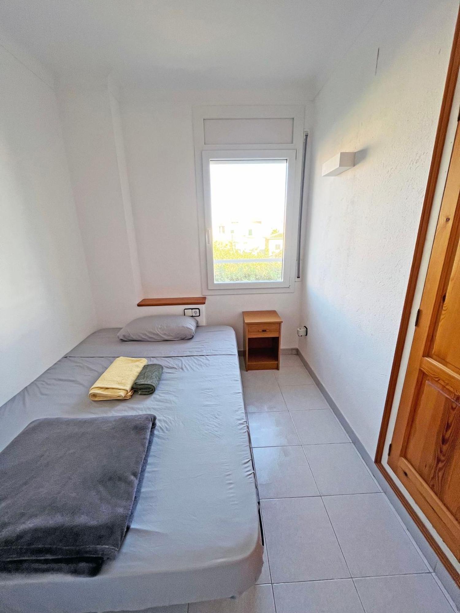 Apartamento De 3 Habitaciones En El Centro L' Escala Exterior foto