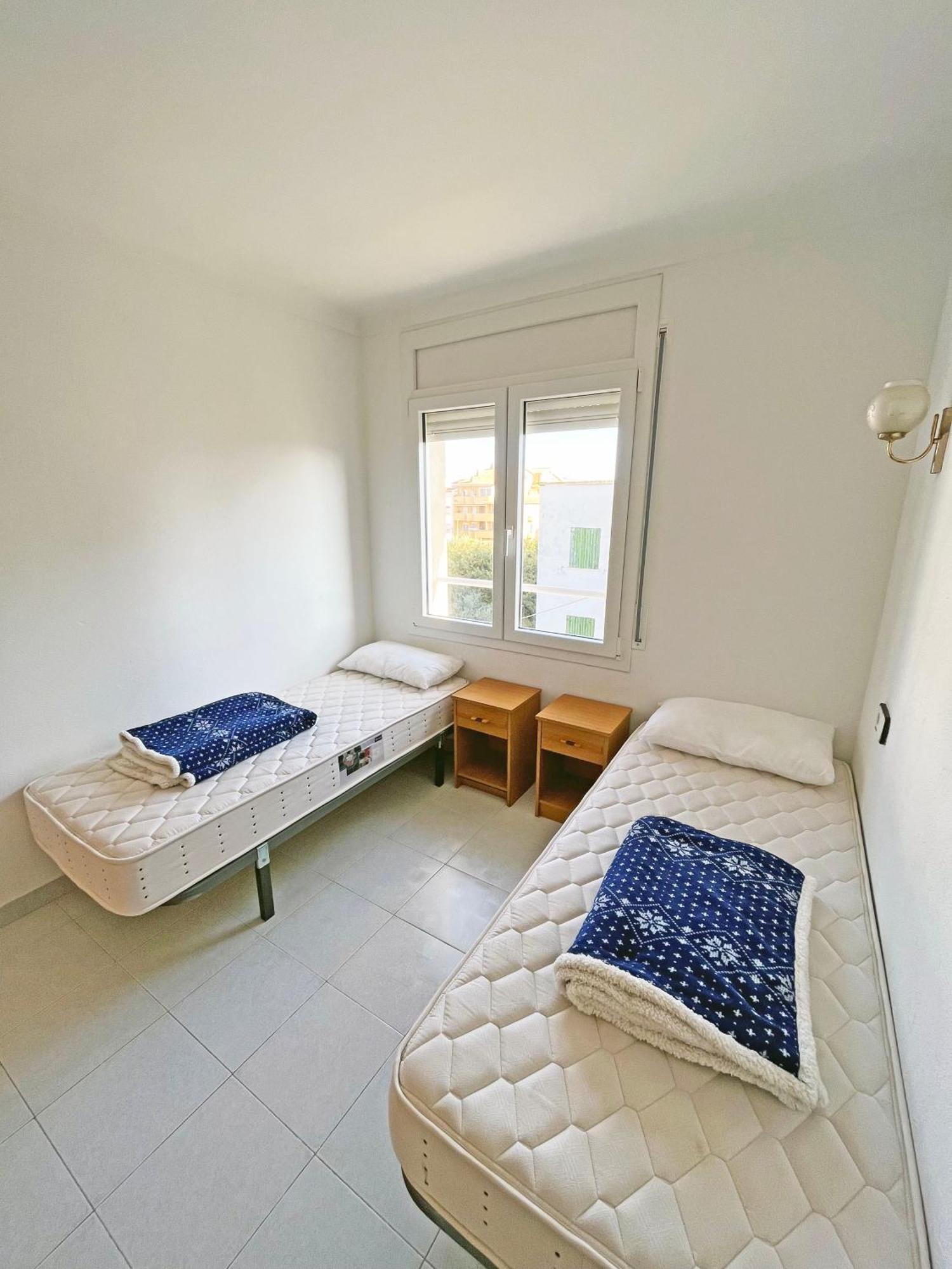Apartamento De 3 Habitaciones En El Centro L' Escala Exterior foto